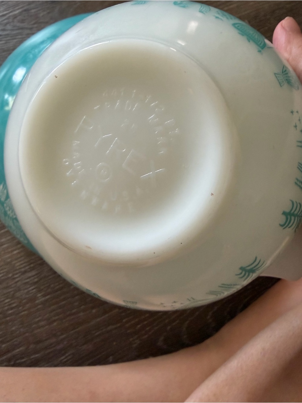 PYREX Amish Butterprint Mixing Bowls 441 White & 444 Turquoise set of 3 - Picture 3 of 9